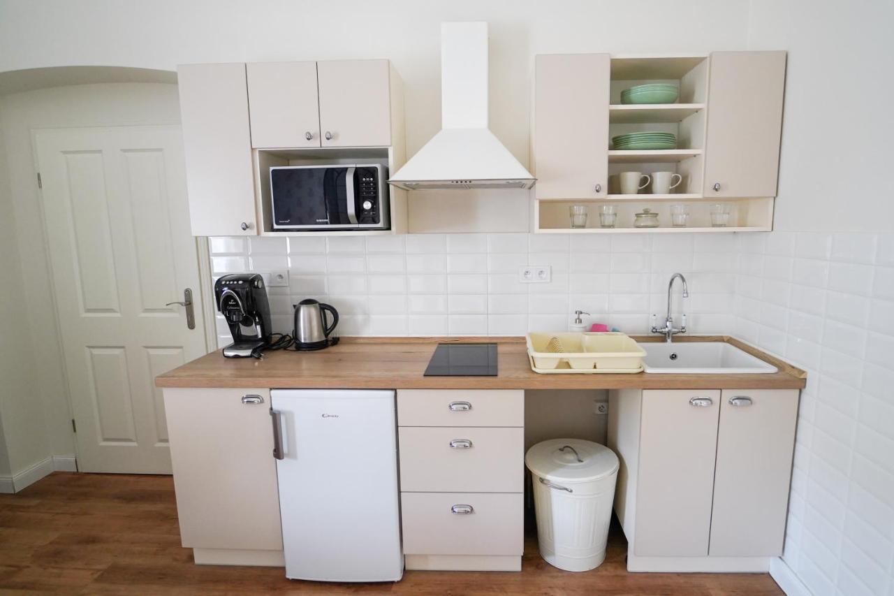 Spa Apartments Theresia Dubi  Luaran gambar